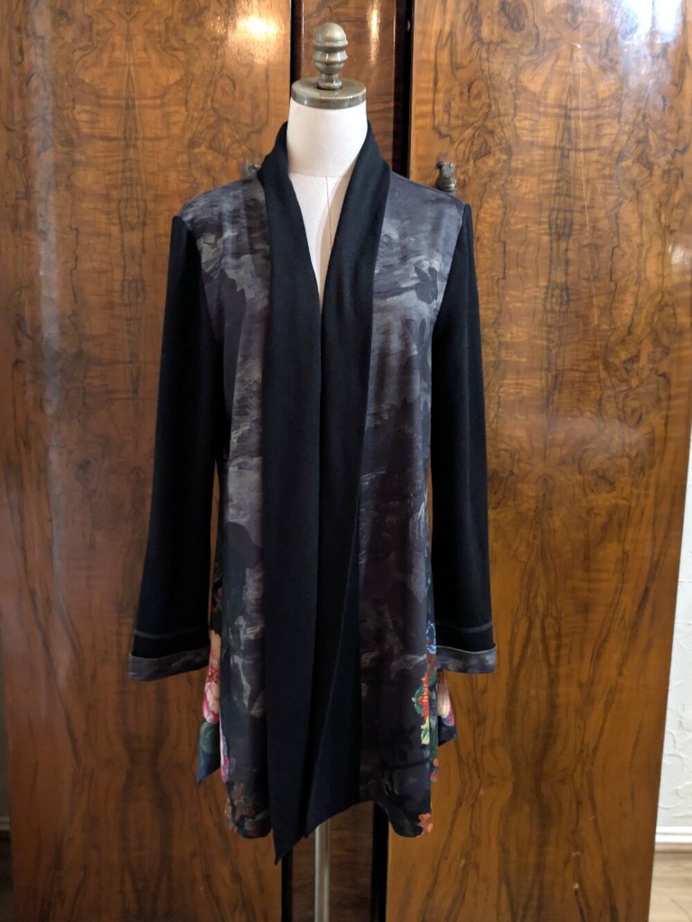 Soft Surroundings Open Front Floral Draped Cardigan Kimono Jacket L Boho - Picture 2 of 9